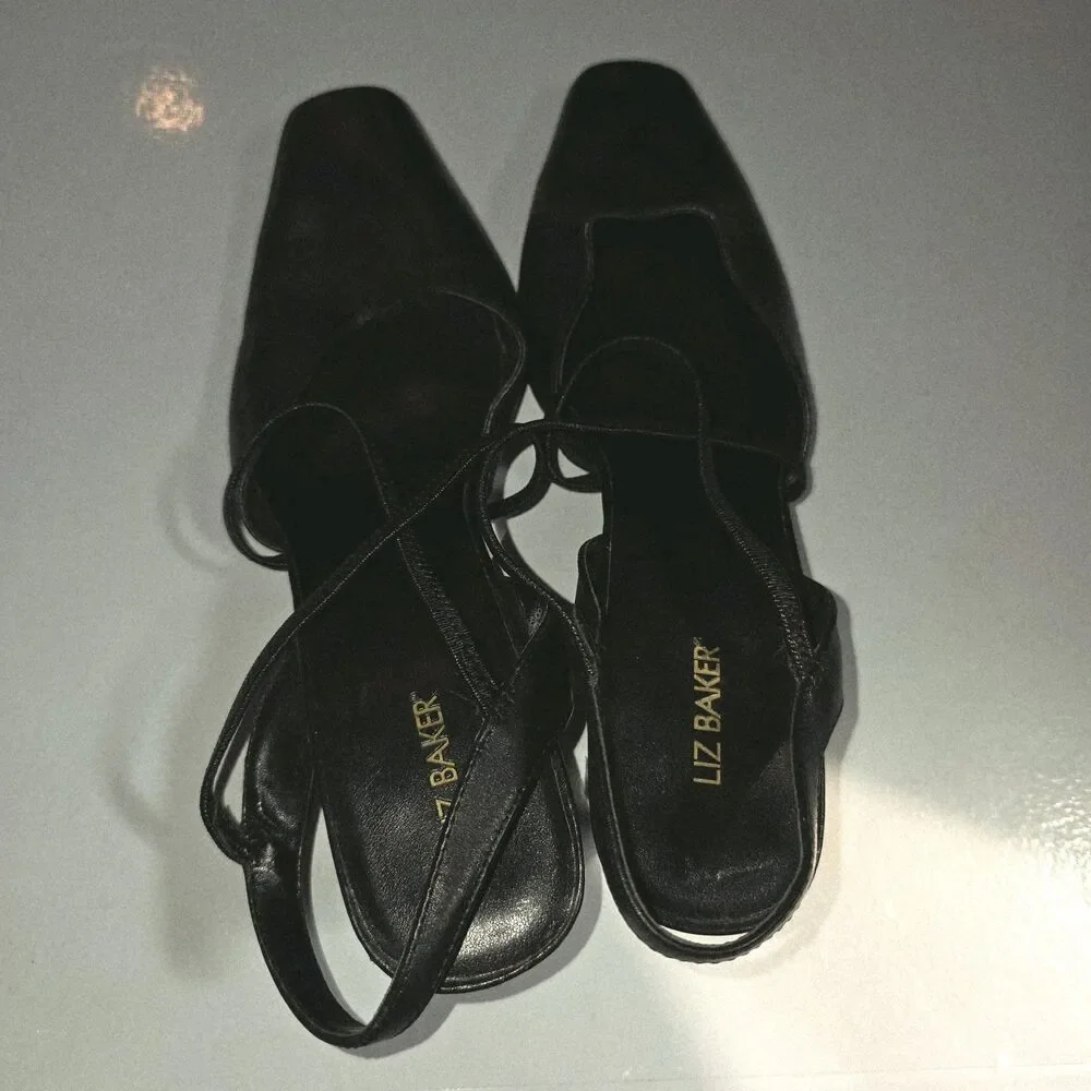Liz Baker Sz 8 Y2K Vintage Elastic Criss Cross Strappy Black Leather Upper Heels